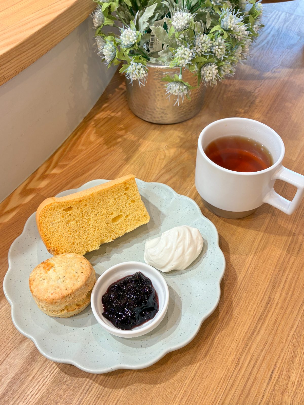 シフォンケーキと和紅茶